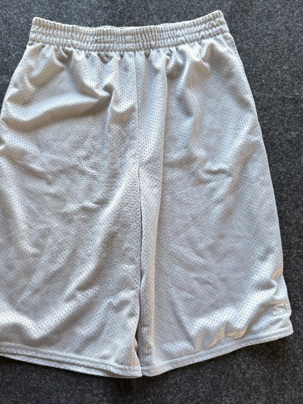 Starter Boys XL 14-16 Gray Mesh Basketball Athletic Shorts
